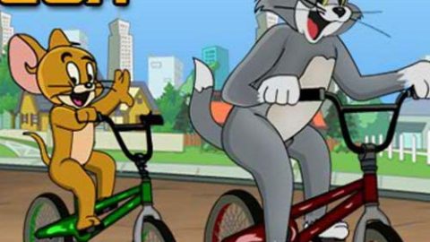 Carrera de BMX con Tom y Jerry